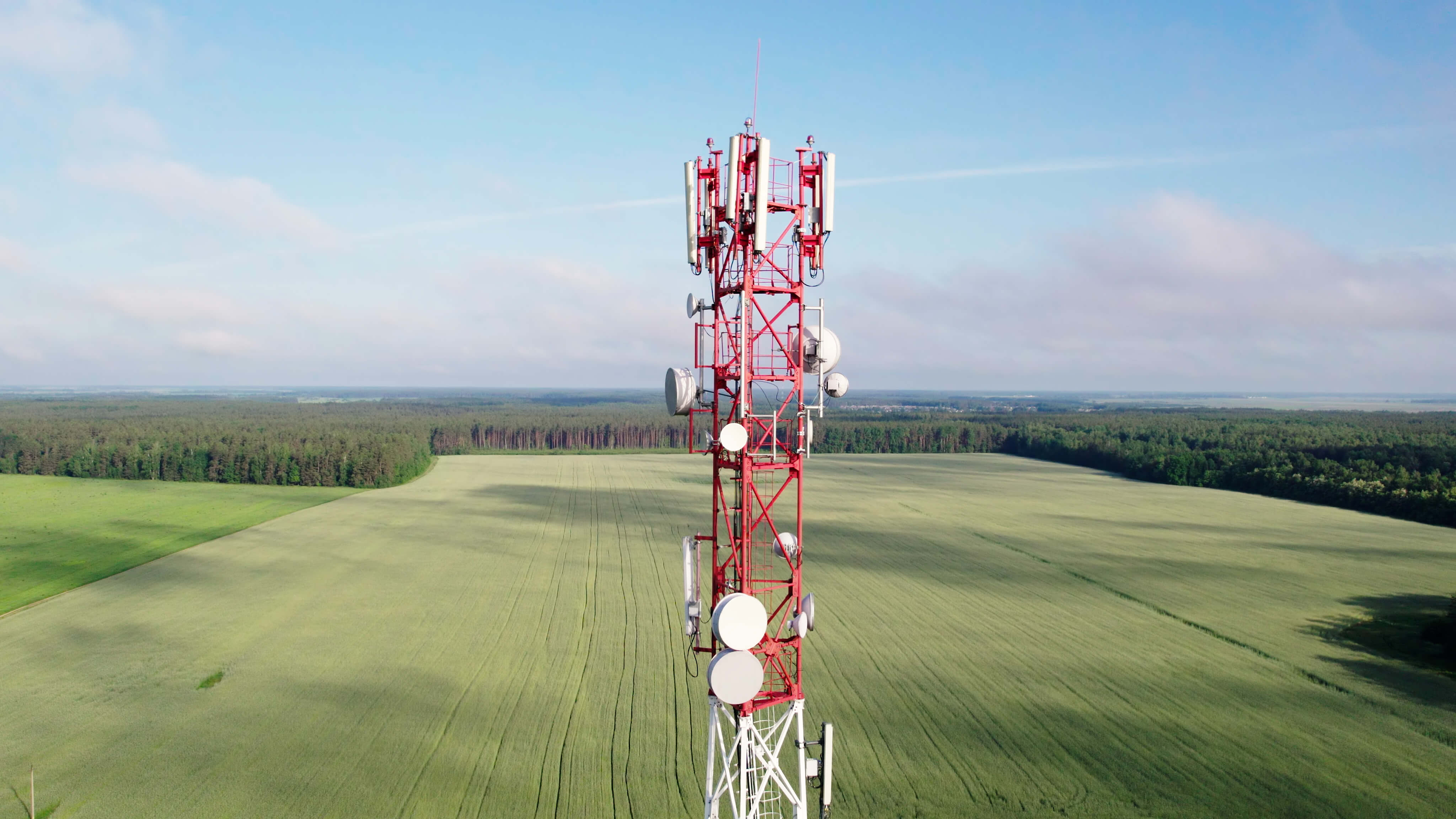 5g Tower in rural area | Cadrex