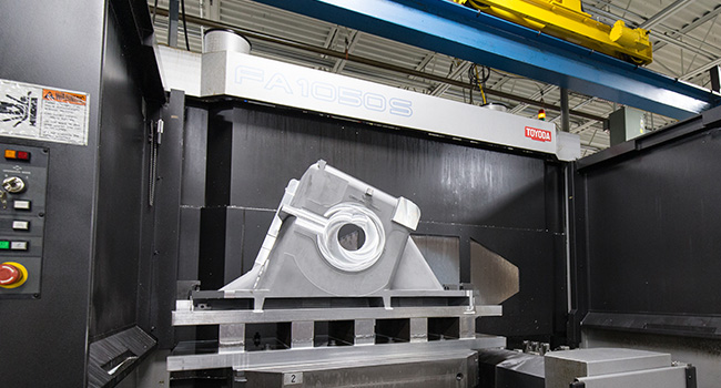 Large machined part with complex geometry